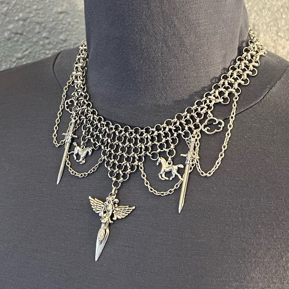 “Ride of the Valkyries #5" Handmade Gothic Warrior Silver Chainmail Bib Necklace - Picture 6 of 16